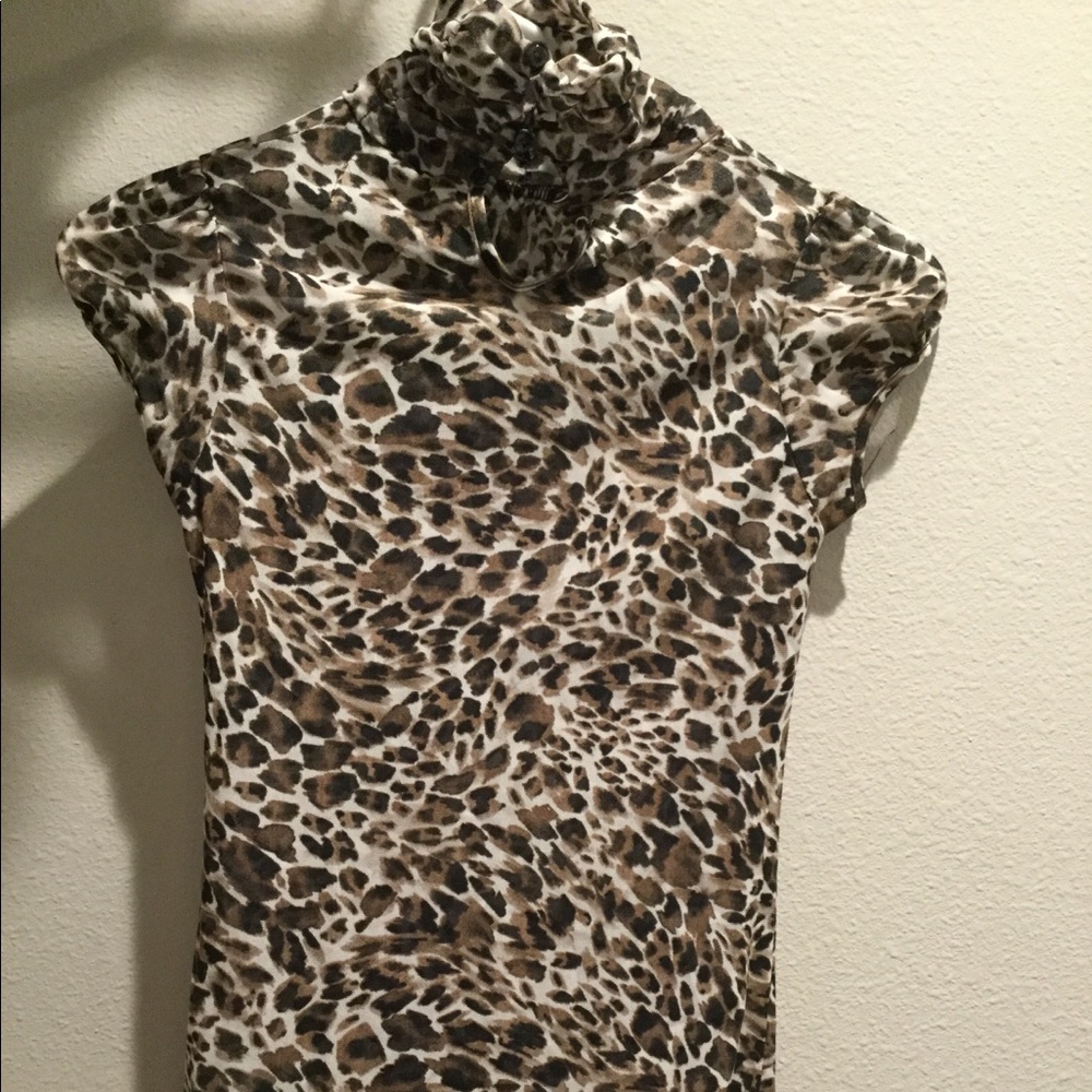 Women tops